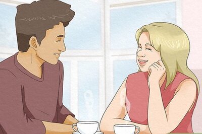 13+ Clear Signs an Aries Man Likes You