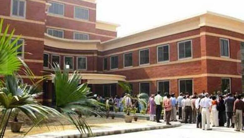 HC refuses to allow photocopy of international books in DU
