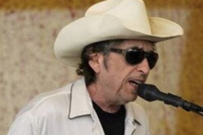 Rock 'n' roll! Bob Dylan gets a Pulitzer Prize