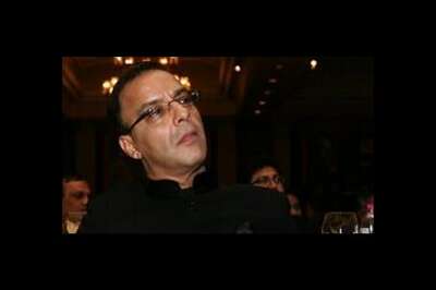 Vidhu Vinod Chopra warns '4th Idiot' makers