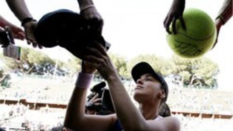 Italian Open: Hingis enters final