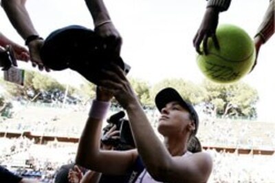 Italian Open: Hingis enters final