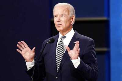 Biden to Halt Trump Border Wall Construction, End 'Muslim Travel Ban' in First-day Order, Return US to WHO
