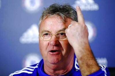 EPL: Guus Hiddink says top four still possible for Chelsea