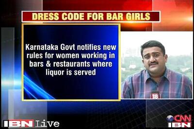 Karnataka HC allows licensed bars to employee women bartenders