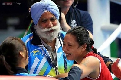 Olympic Gold Quest gives 10 lakh to aggrieved Sarita Devi