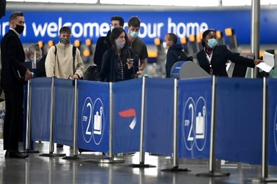 UK's Heathrow Airport Declines Airline Requests for Extra Flights from India before 'Red List' Comes into Effect