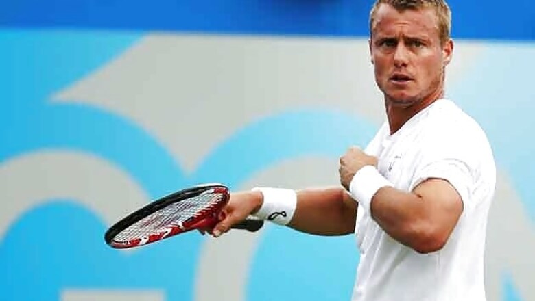 Lleyton Hewitt falls short of Roger Federer grass-court record