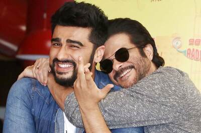 Arjun Kapoor Mimics Anil Kapoor's Famous Sulmdog Millionaire Dialogue, See Here