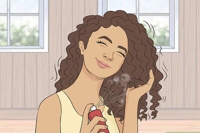 How to Style Dry & Wet Hair with Texture Spray