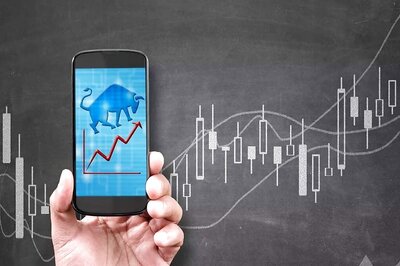 Sensex Falls Over 200 Points, Nifty Below 24,400 Amid Weak Banking Shares