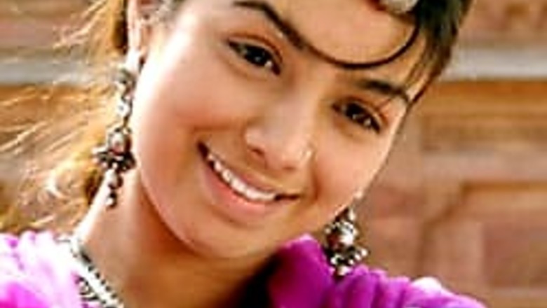 Ayesha Takia narrowly escapes death