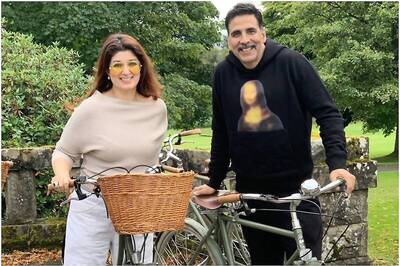 Akshay Kumar is Glad to Make 'Another Year of Questionable Life Decisions' with Twinkle Khanna