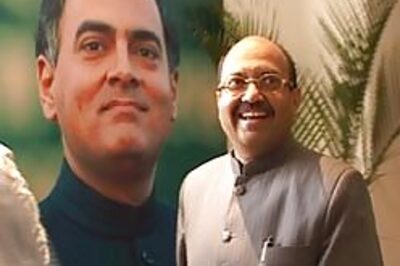 SP, Congress trying to crack LS seat-sharing deal