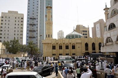 Kuwait arrests suspects as suicide bomber kills 27 in Shiite mosque