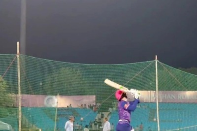 WATCH: Southpaw Jos Buttler Hits it Out of Park Ahead of Chennai Super Kings Clash