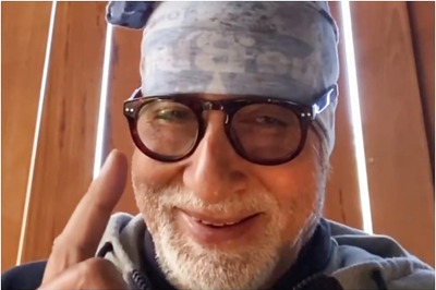 Amitabh Bachchan Wishes Happy Birthday to All, Here's Why