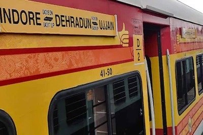 Central Railways to Gradually Replace ICF Coaches With LHB Ones