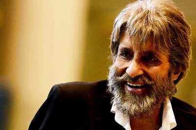 I don't intimidate young actors: Amitabh Bachchan