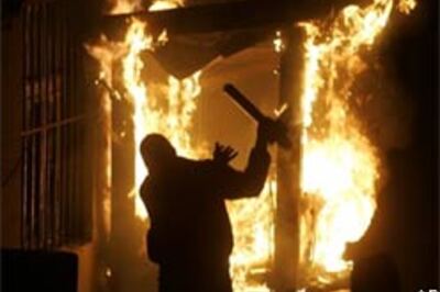 US Embassy in Serbia ransacked, set on fire
