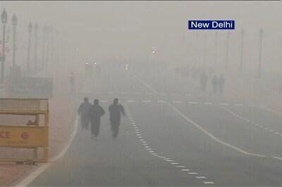 Slight dip in pollution level in Delhi, still above permissible limit