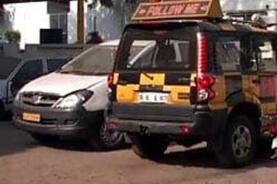 Two taxi drivers held in Delhi for killing NRI