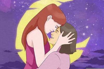 Everything You Need to Know About Moon and Sun Lesbians