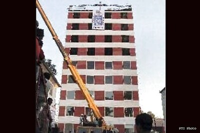 Mohali: Entrepreneur sets up 10-storey building in 48 hrs