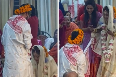 This Guwahati Man Touching Bride’s Feet During Wedding Is Pure Green Flag