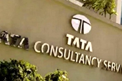 TCS Attrition Rate Drops To 17.8% In Q1; Co Adds 523 Employees, Gives 12-15% Pay Hike To Top Employees
