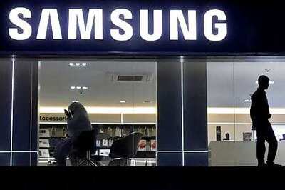Samsung launches pricey new Note as pandemic shrinks smartphone market