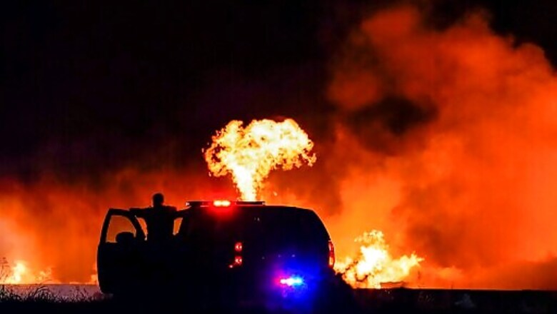 Firefighters Extinguish Large Blaze At Dallas-area Factory