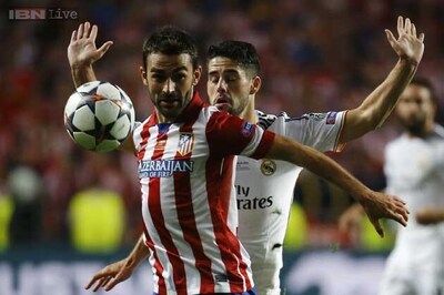 Chelsea sign Filipe Luis from Atletico Madrid