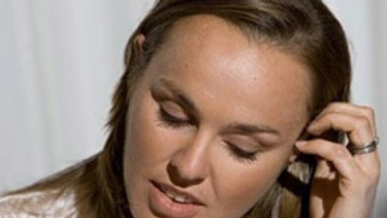 Tennis star Martina Hingis fails dope test, retires