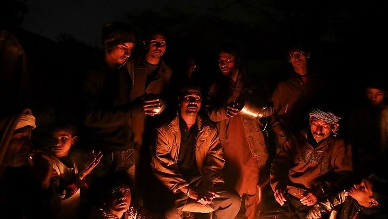 Crossing Border in Hope of Safer Life, Pakistani Hindus Find Home in Delhi & Some 'Generous Help'
