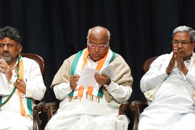 Kaun Banega Karnataka CM? Convince Shivakumar or 50:50 for Sidda-DKS, Which Option Will Cong Lock?