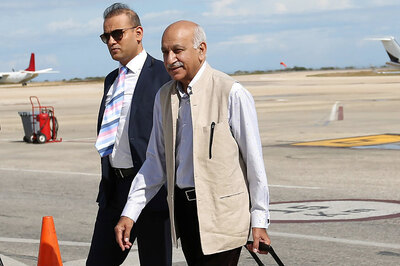 It’s Business as Usual for MJ Akbar as Refusal to Step Down Triggers Outrage