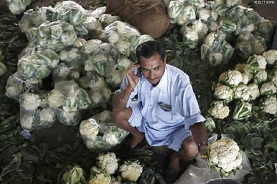 Food price inflation 0.2 pct below previous week