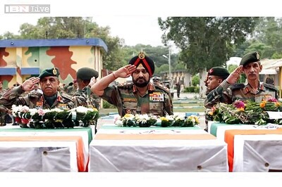 LoC killings: Army Chief returns to Delhi to brief Antony