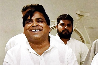 Houses of Former UP Minister, Samajwadi Party Ex-MP Searched by CBI in Mining Scam