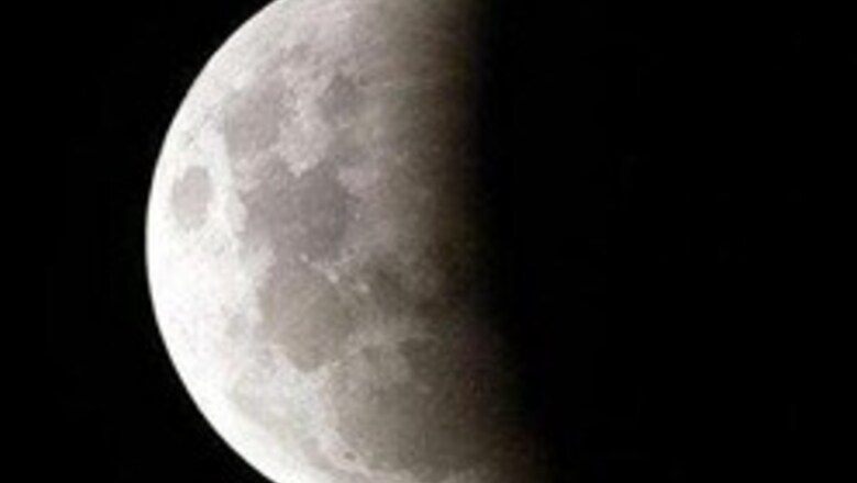 China developing lunar rover for mission