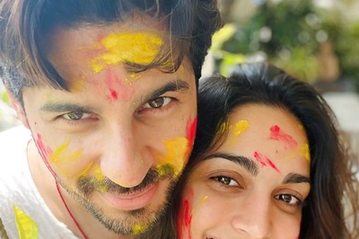 Kiara Advani Takes a Selfie With Sidharth Malhotra As She Celebrates Holi With Her 'Homie'