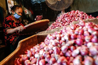 Govt Extends Relaxed Norms for Onion Imports Till January 31