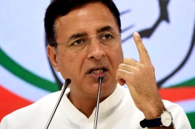Congress Leader Surjewala Challenges Law Linking Aadhaar, Voter ID in Supreme Court; Hearing on Monday