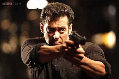 Would be more than happy if this stand of not clicking my pictures continues:Salman Khan