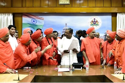 Karnataka Govt Okays Separate Religion Status for Lingayats, Ball in Centre’s Court Now