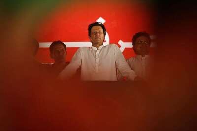 Imran Khan Seeks Win over Jailed Ex-PM Sharif's Party in Pakistan Elections 2018
