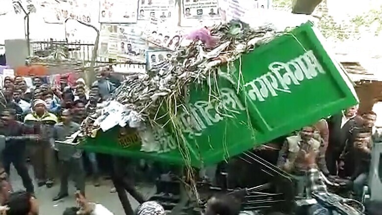 NGT Notice to Centre, Delhi Govt Over Strike by MCD Workers