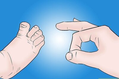 How to Perform CPR on a Baby