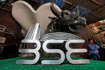 Sensex Tumbles 88 Points on Profit-booking, Global Cues